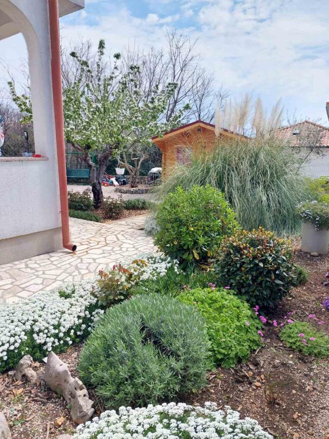 Rooms Hodanic Krk Town Exterior photo