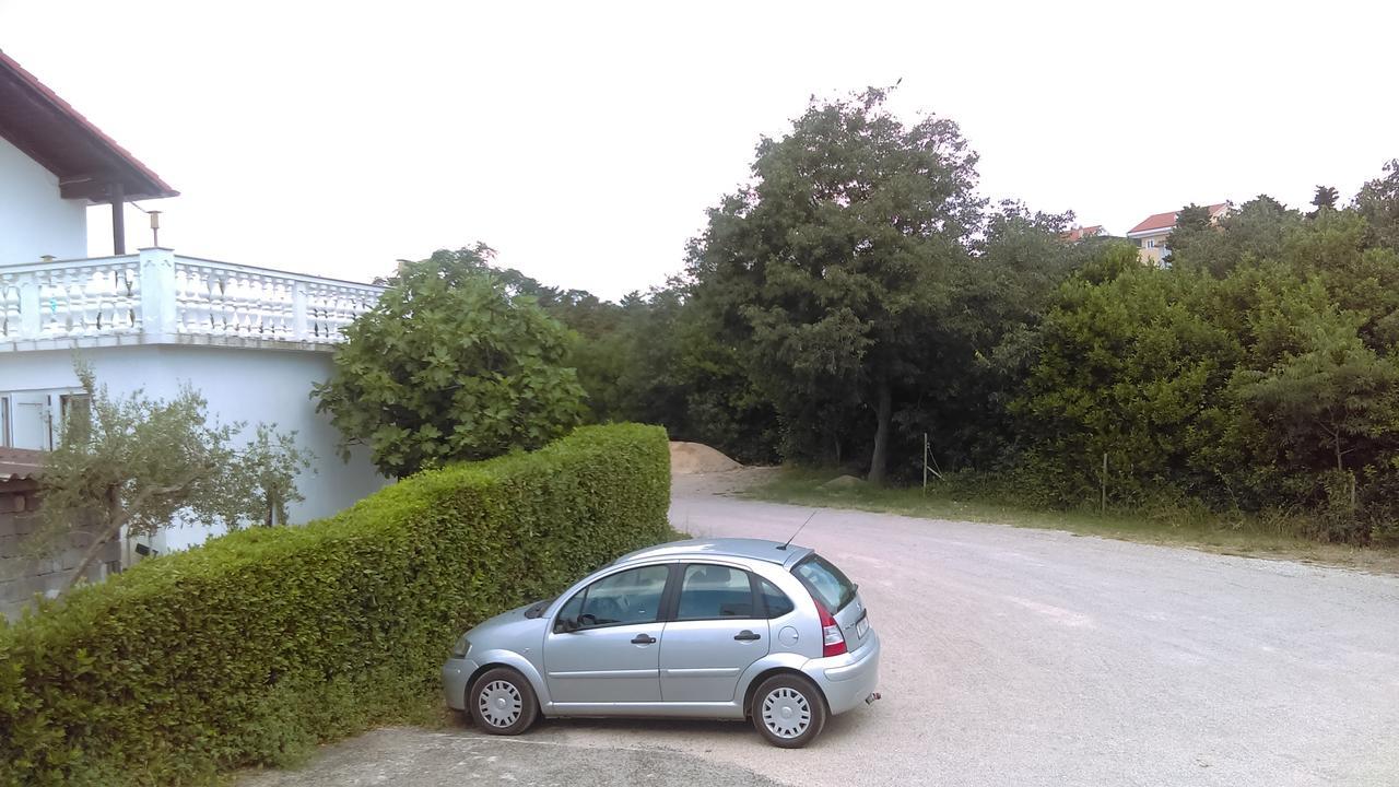 Rooms Hodanic Krk Town Exterior photo
